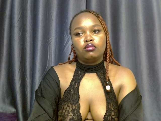 Missbehaved1 live cam on BongaCams