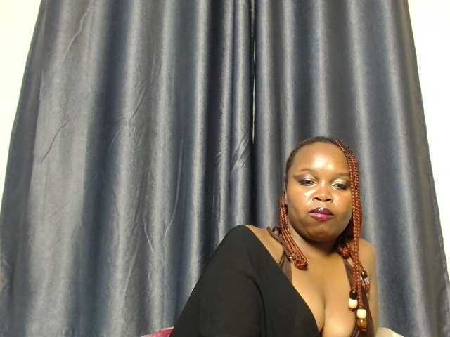Missbehaved1 live cam on BongaCams