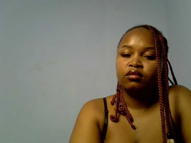 Missbehaved1 live cam on BongaCams