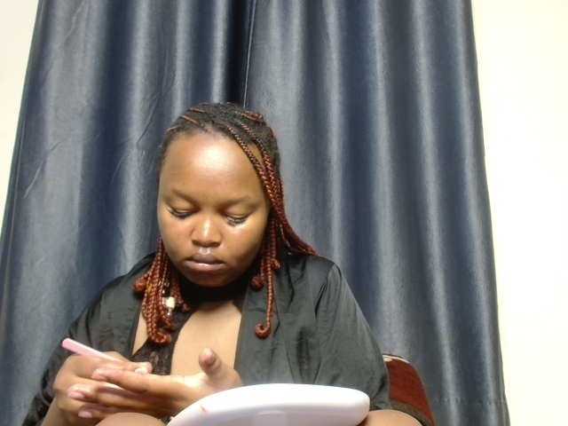 Missbehaved1 live cam on BongaCams
