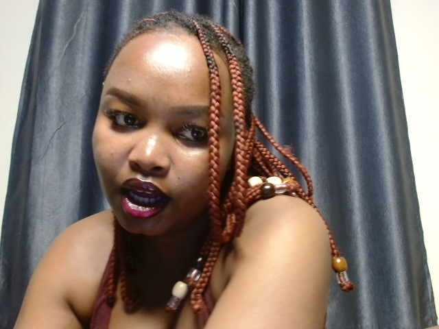Missbehaved1 live cam on BongaCams