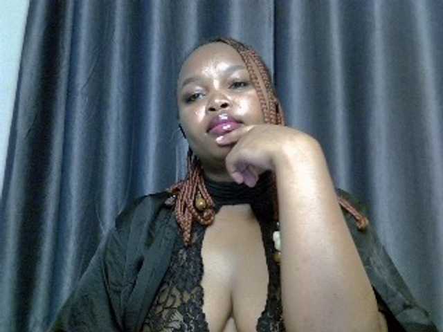 Missbehaved1 live cam preview