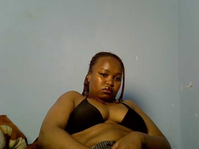 Missbehaved1 live cam on BongaCams