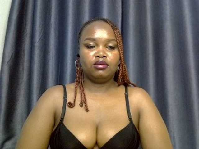 Missbehaved1 live cam on BongaCams
