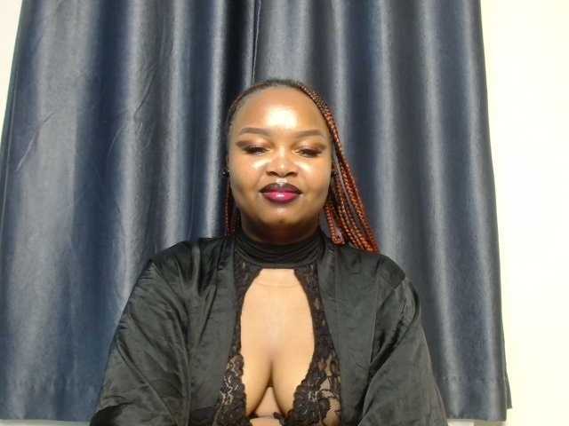 Missbehaved1 live cam on BongaCams