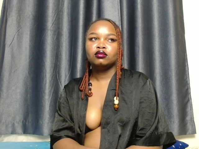 Missbehaved1 live cam on BongaCams
