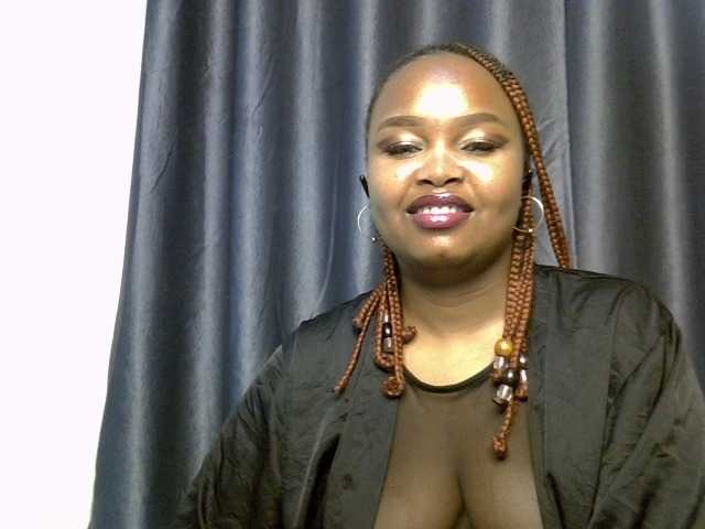 Missbehaved1 live cam on BongaCams