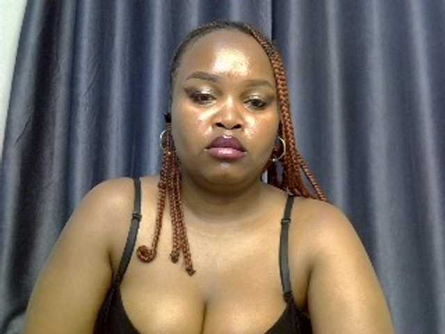 Missbehaved1 live cam on BongaCams