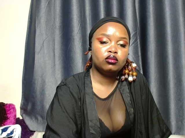 Missbehaved1 live cam on BongaCams