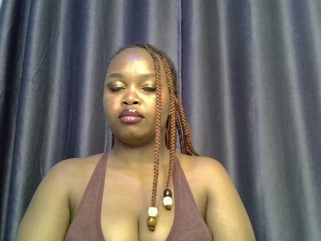 Missbehaved1 live cam on BongaCams