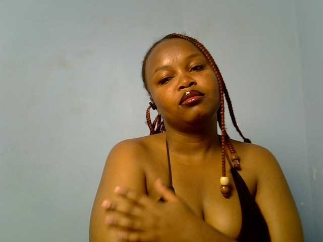 Missbehaved1, live now on BongaCams