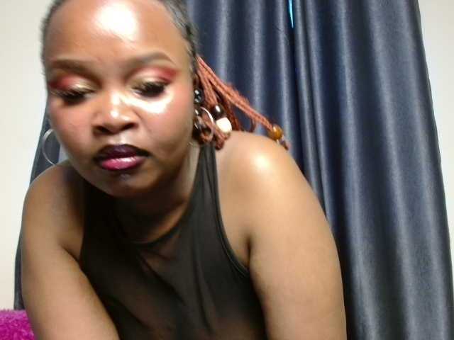 Missbehaved1 live cam on BongaCams