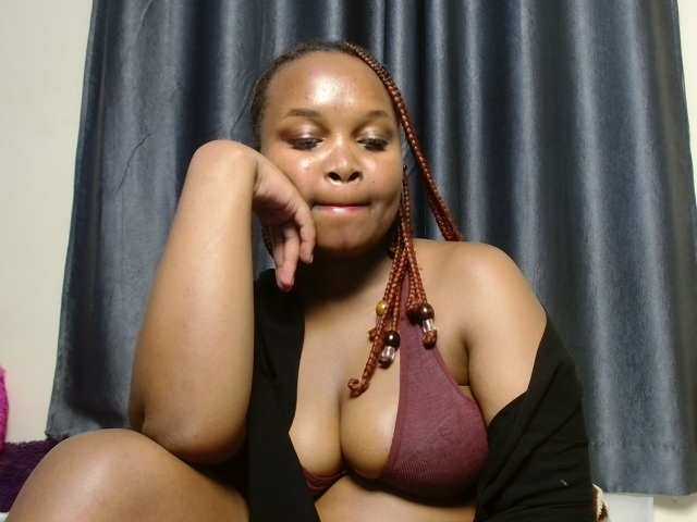 Missbehaved1 live cam on BongaCams
