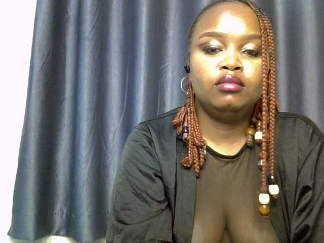 Missbehaved1 live cam on BongaCams