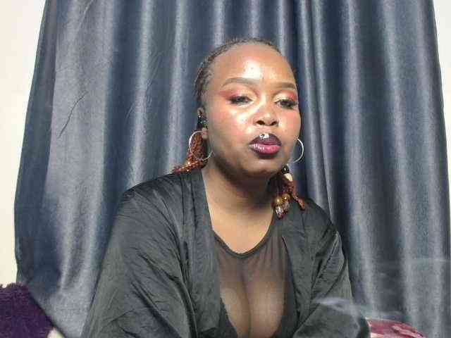 Missbehaved1 webcam