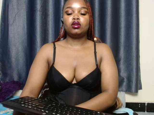 Missbehaved1 webcam