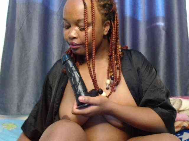 Missbehaved1 webcam