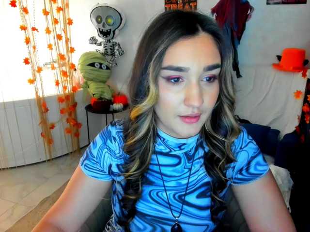 PolarShine live cam on BongaCams