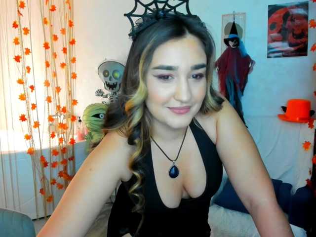 PolarShine live cam on BongaCams