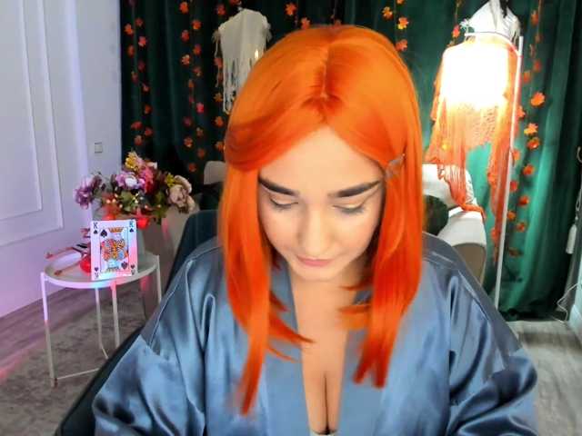 PolarShine live cam on BongaCams