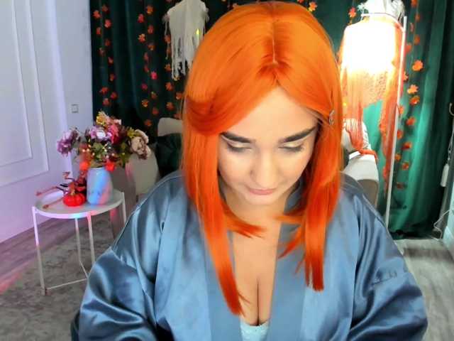 PolarShine live cam on BongaCams