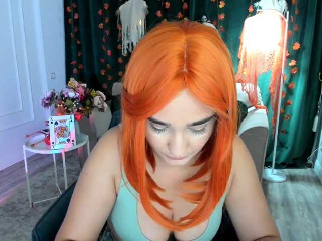 PolarShine live cam on BongaCams