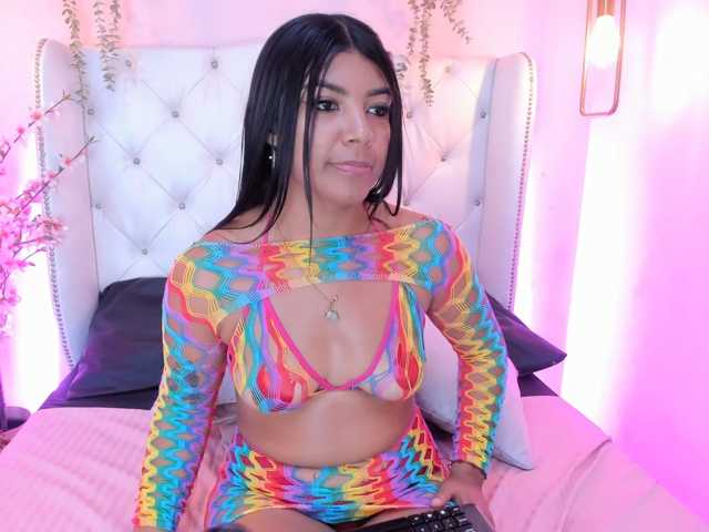 AshleyyMonroe live cam on BongaCams