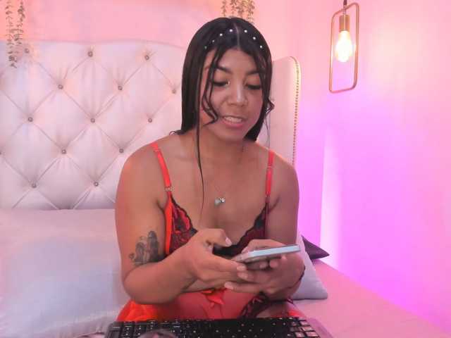AshleyyMonroe, live now on BongaCams