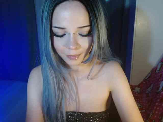LucyLustt