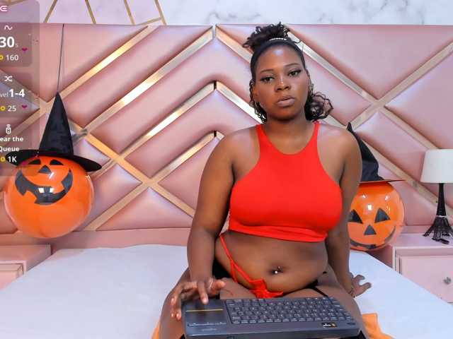 LilithCurvyy