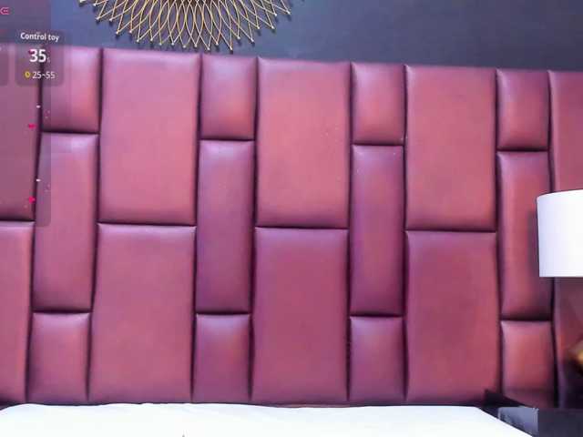 LilithCurvyy live cam preview