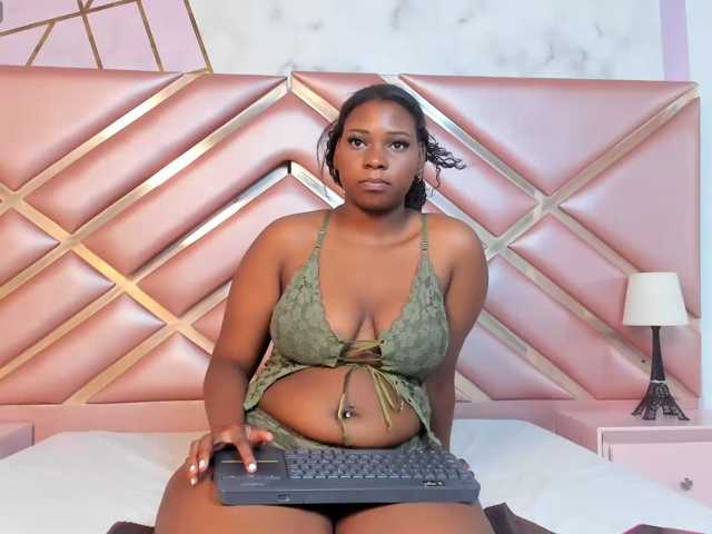 LilithCurvyy
