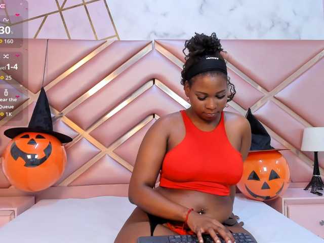 LilithCurvyy