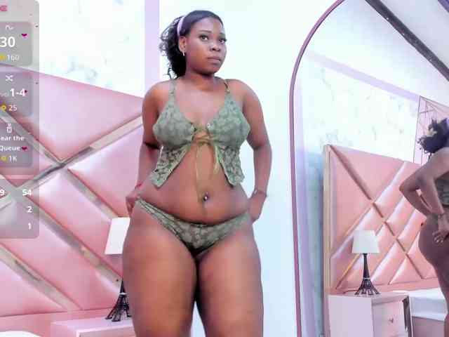 LilithCurvyy