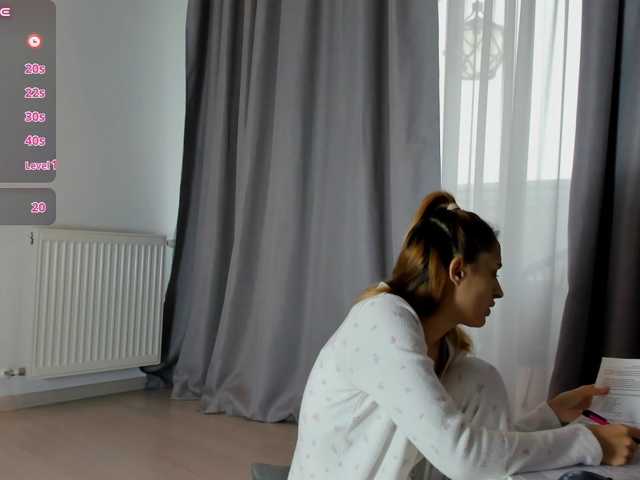 InnesBella live cam on BongaCams