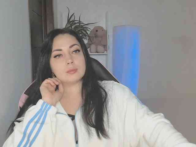 Модель: JustLana