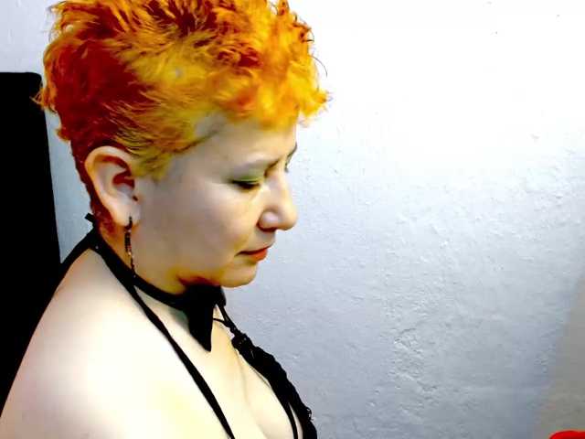 yari-killa live cam on BongaCams