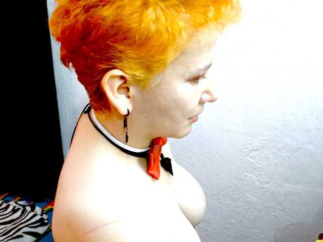 yari-killa live cam on BongaCams