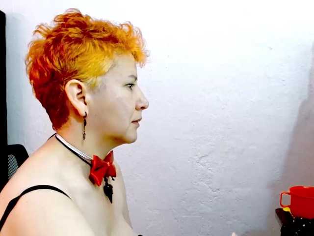 yari-killa live cam on BongaCams