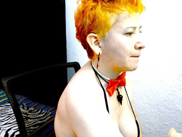 yari-killa live cam on BongaCams