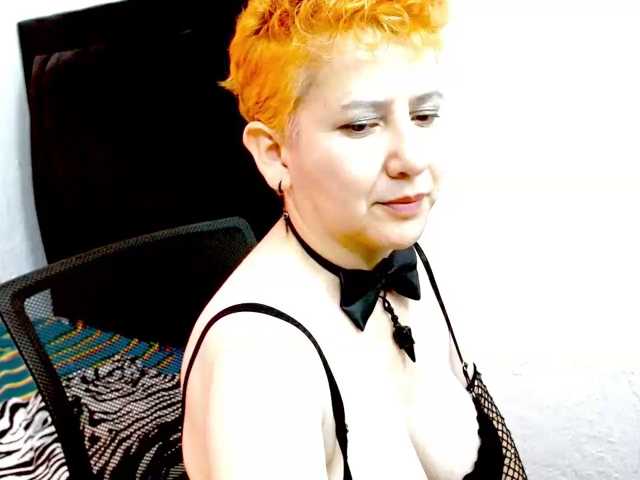 yari-killa live cam on BongaCams