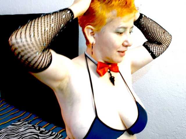 yari-killa live cam on BongaCams