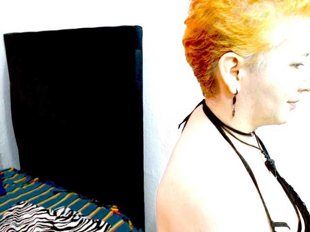 yari-killa live cam on BongaCams