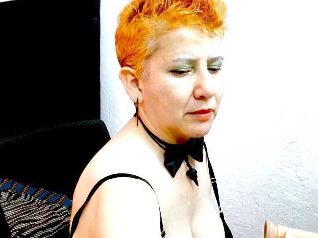 yari-killa live cam on BongaCams