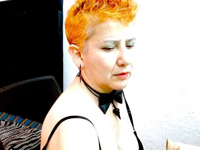 yari-killa live cam on BongaCams