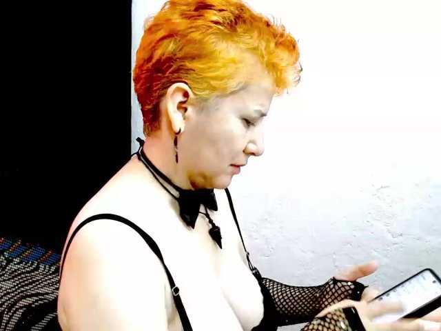 yari-killa live cam on BongaCams