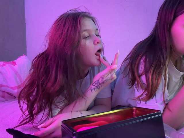 PinkyBabies live cam on BongaCams
