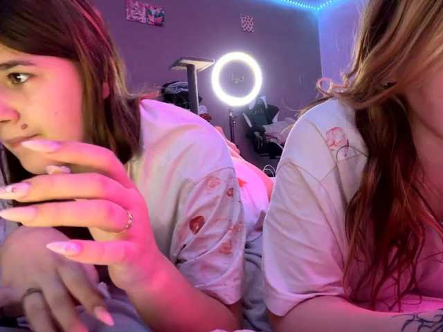 PinkyBabies live cam on BongaCams