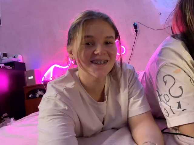 Pinkybabies live cam