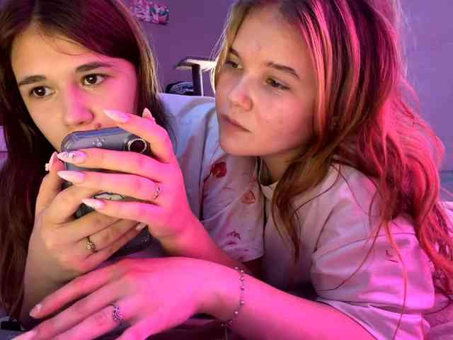PinkyBabies Live Webcam on BongaCams